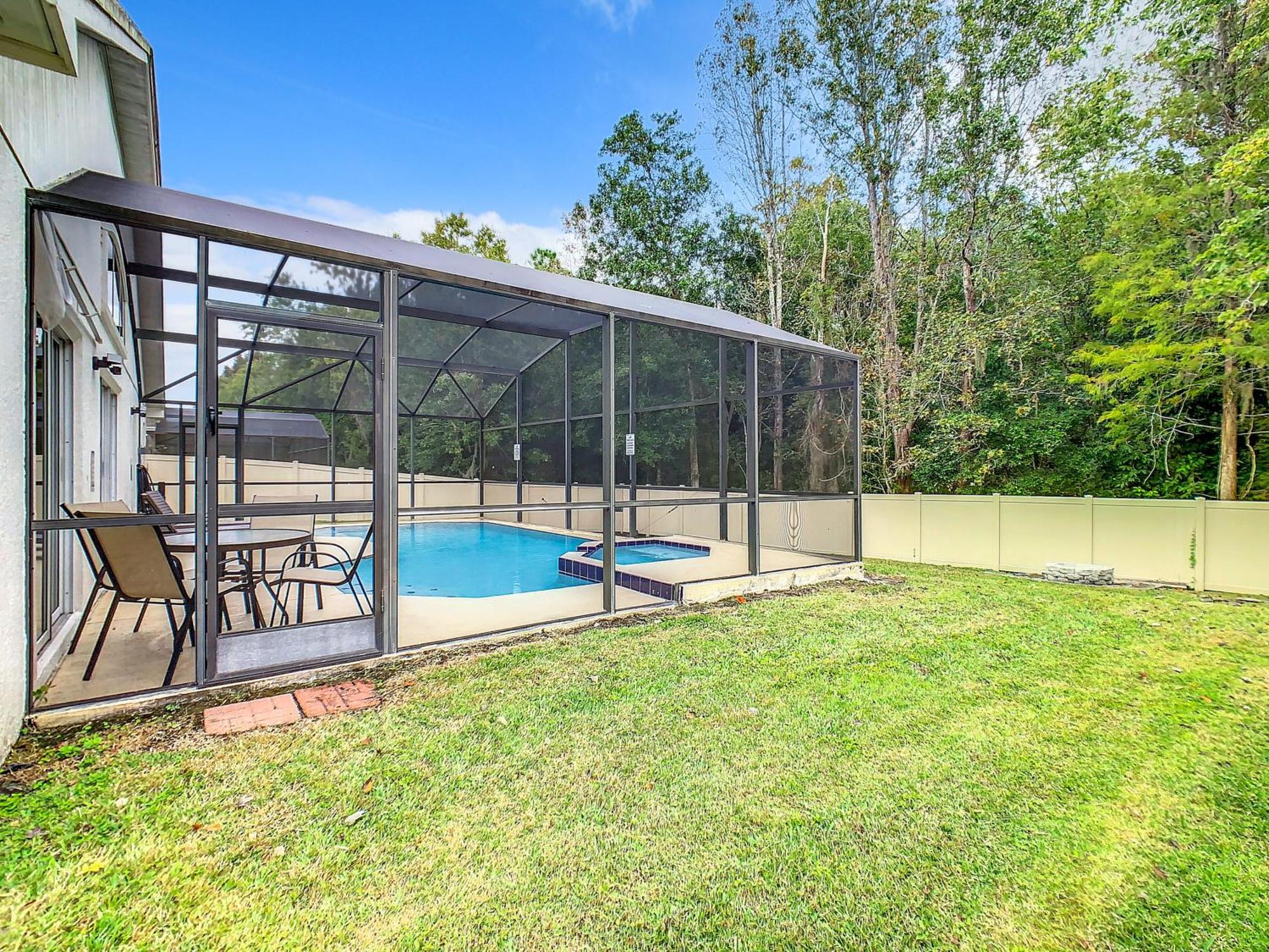 Casita Mi Encanto A Cozy & Spacious House, 4-bedroom 3-bath & Pool Casa de Férias *